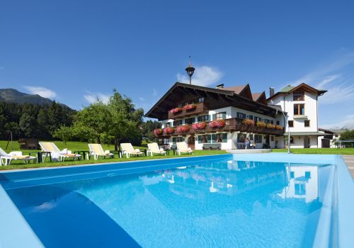 Appartementhaus Sonntal in Fieberbrunn mit Pool