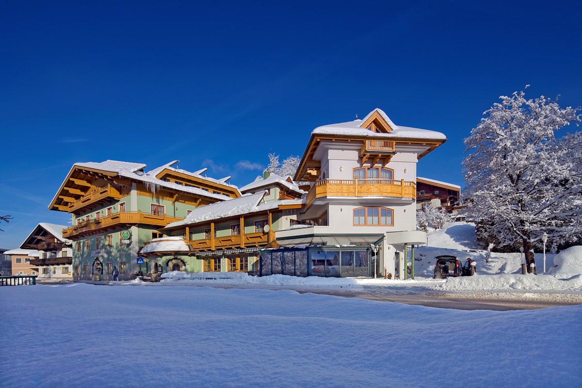 Hotel Obermair Fieberbrunn im Winter